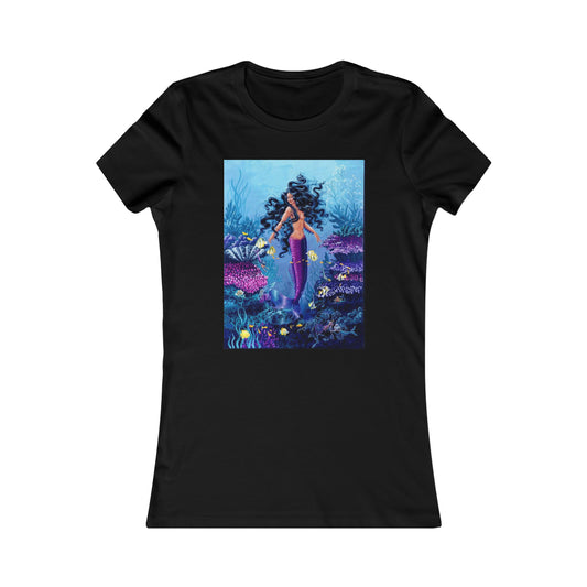 Beautiful mermaid: Women's Favorite Tee